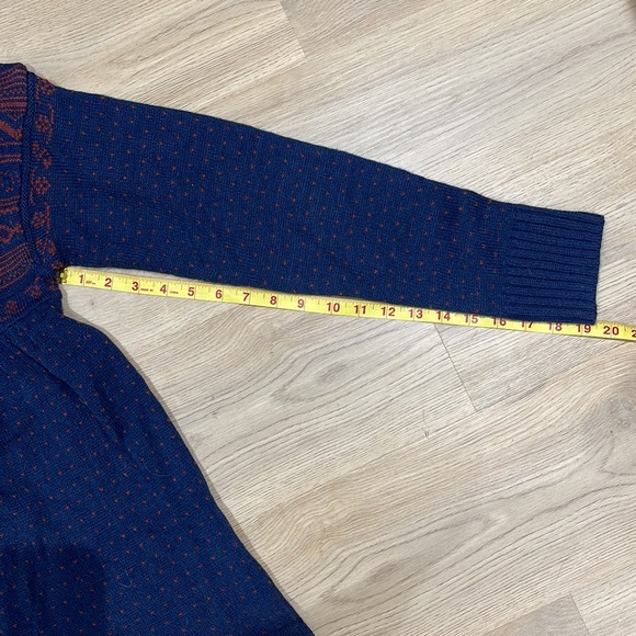 Lark and Sparrow Boutique- Freelance Babydoll Sweater - Picture 6 of 6